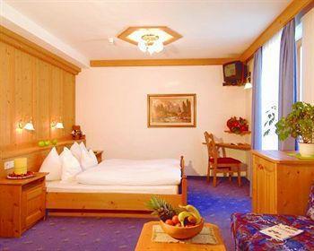 Rogen Hotel Rio di Pusteria ภายนอก รูปภาพ